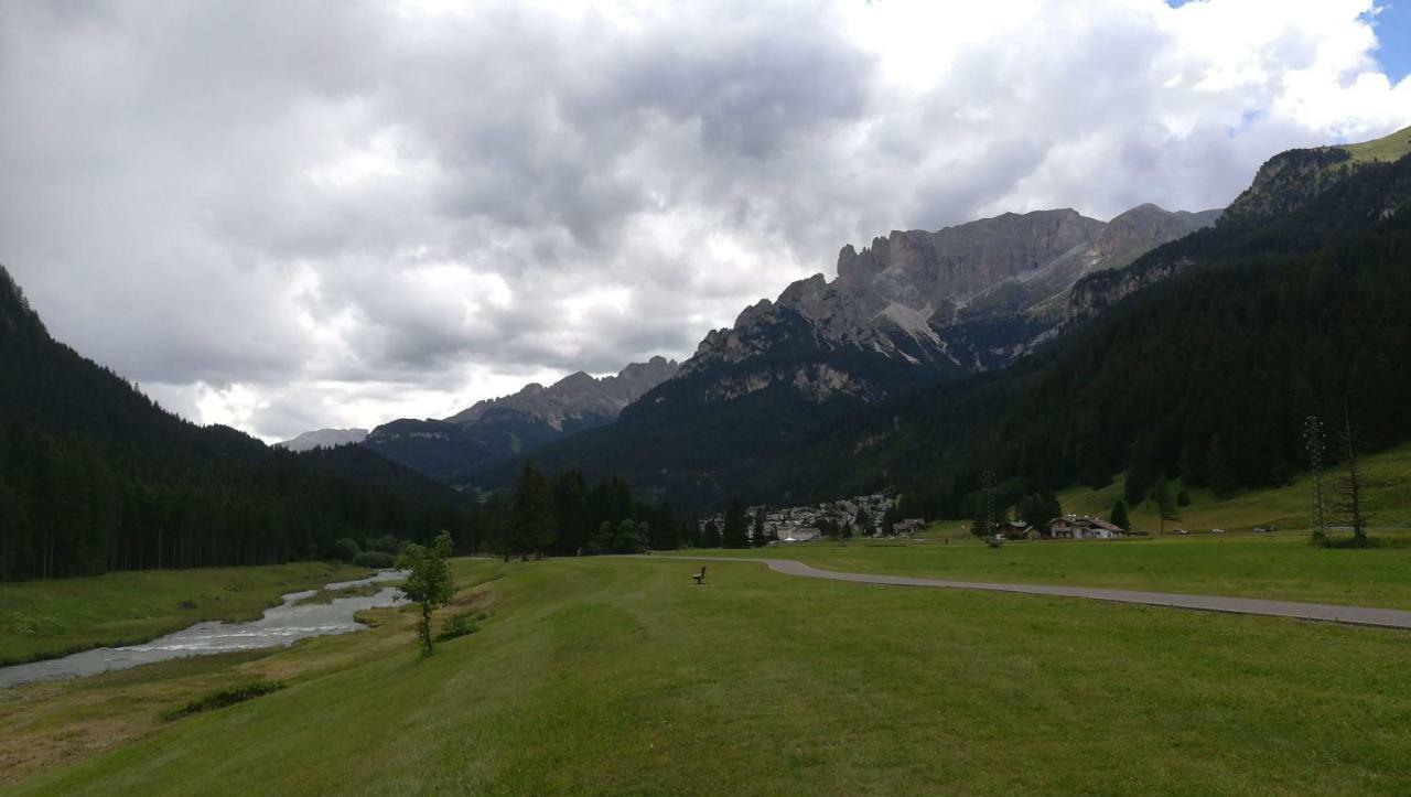 Casamau Studio Campitello di Fassa Exteriör bild