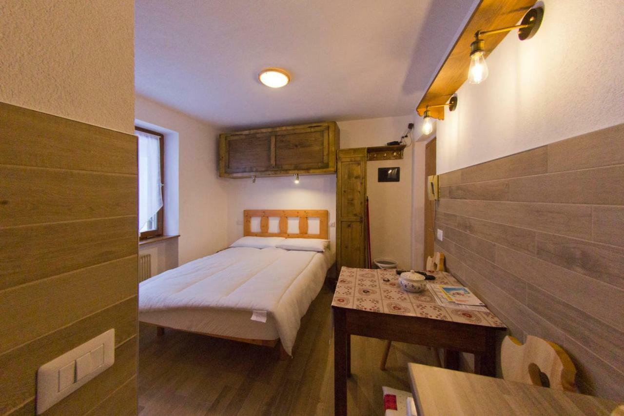 Casamau Studio Campitello di Fassa Exteriör bild