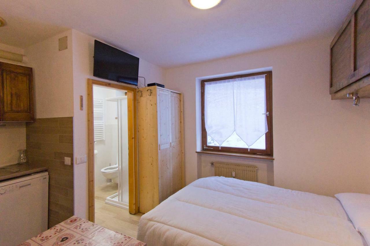 Casamau Studio Campitello di Fassa Exteriör bild